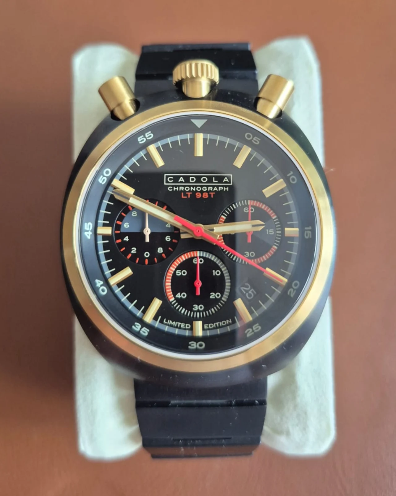 Cadola Lotus 98T - Testa di Toro Chronograph