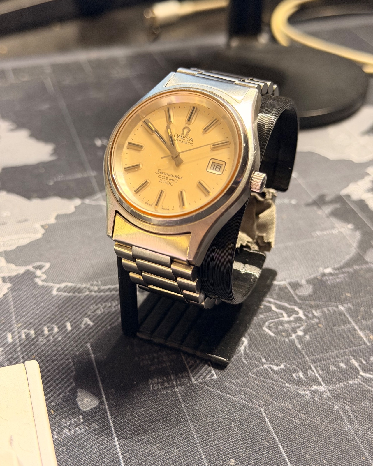 Omega Seamaster Cosmic 2000